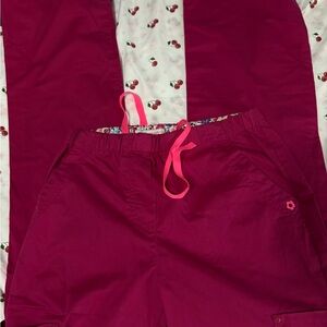 Koi scrubs